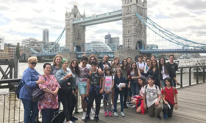 4 Day London Private Tour with Stay at English Host Family