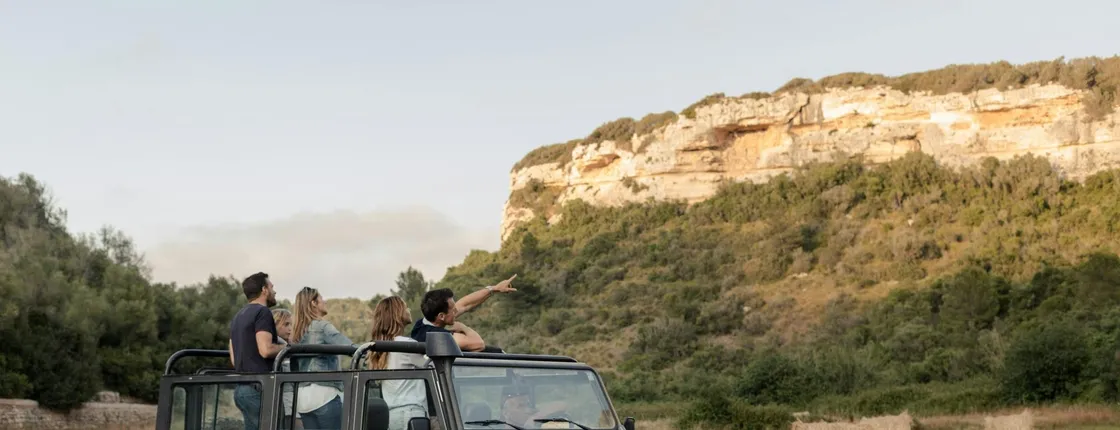Premium Menorca island discovery tour with transfer