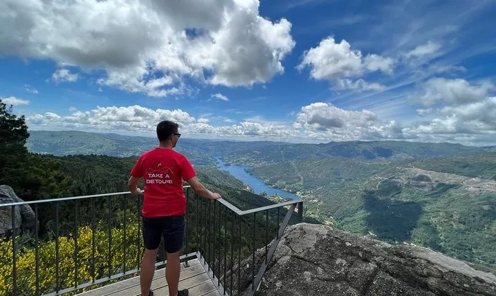 Small Group Geres National Park Full Day with picnic from Porto