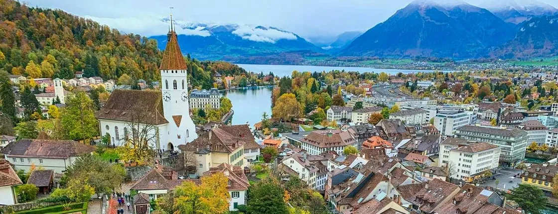 Thun city highlights walking tour with a local