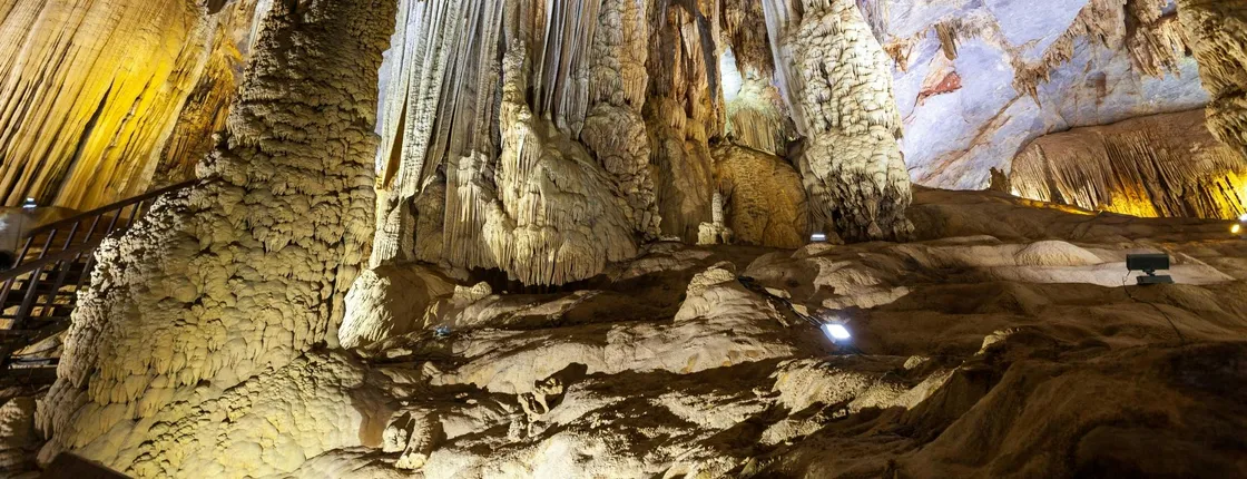 Hue to Paradise Cave full-day private transfer
