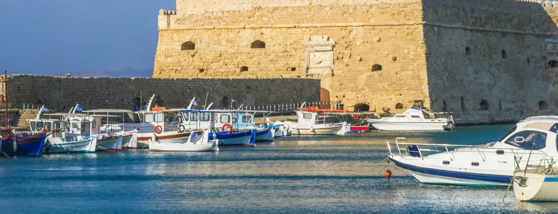Eco bike tour in historical Heraklion
