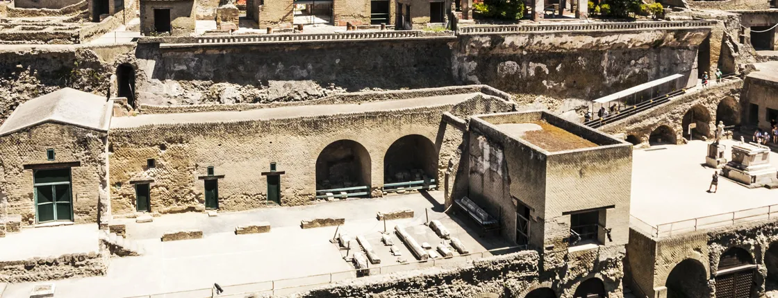 Mount Vesuvius and Herculaneum tour with transportation