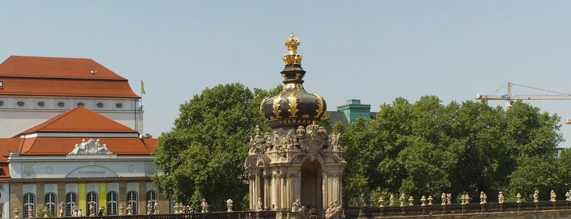 Child-friendly city rally in Dresden "The king's crown in danger"