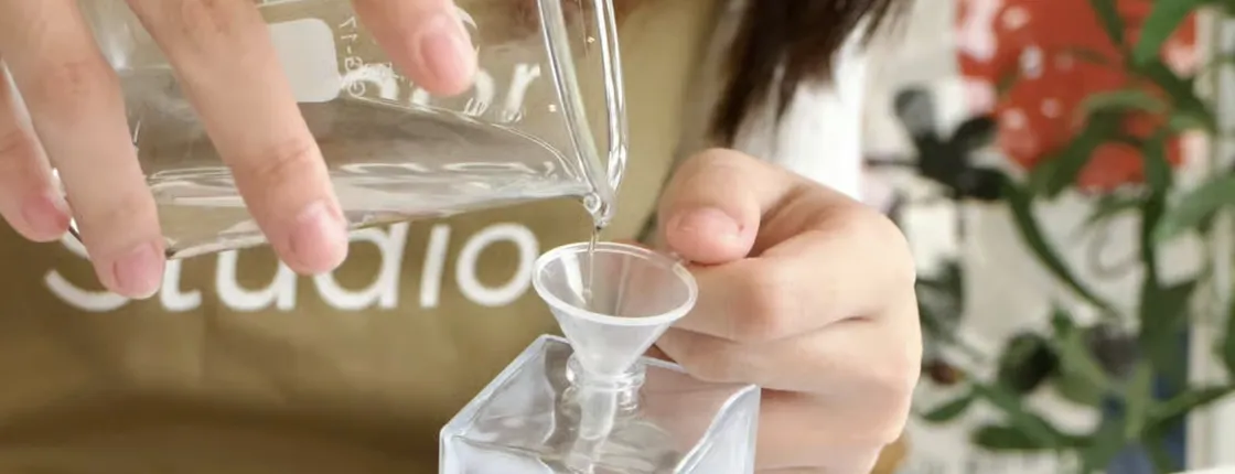 Body mist perfume workshop in Hanoi