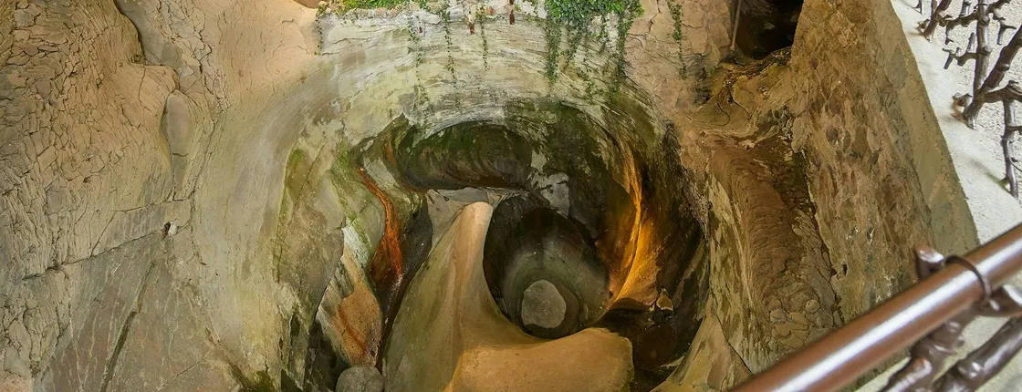 Glacier Garden Lucerne access