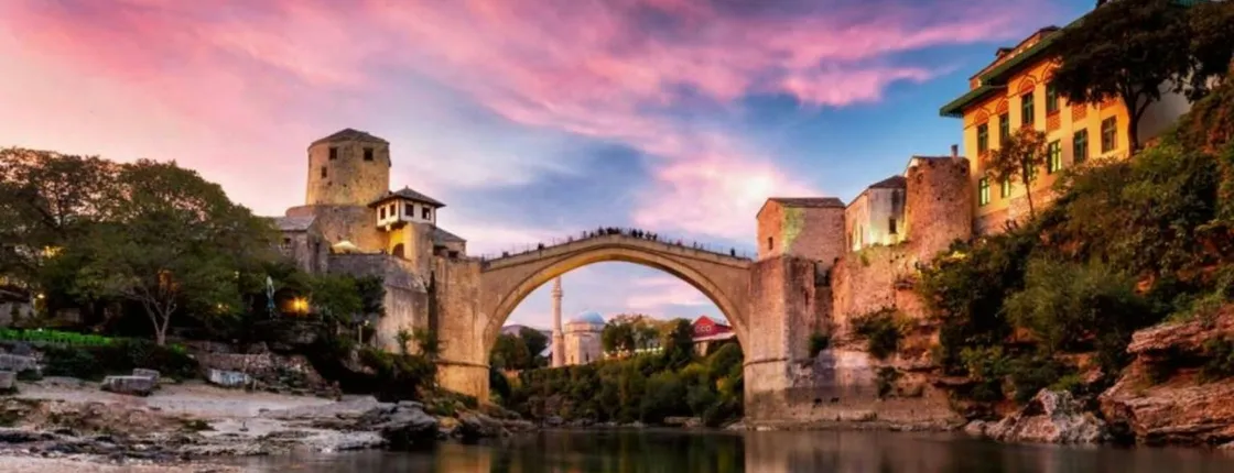 Private Day Trip to Mostar and Kravice Waterfalls from Split