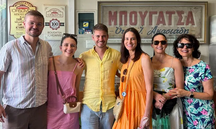 Walking “Food tasting tour” in the town of Chania