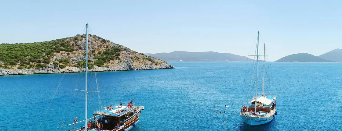 Bodrum standard gulet boat cruise by Outback Yachting