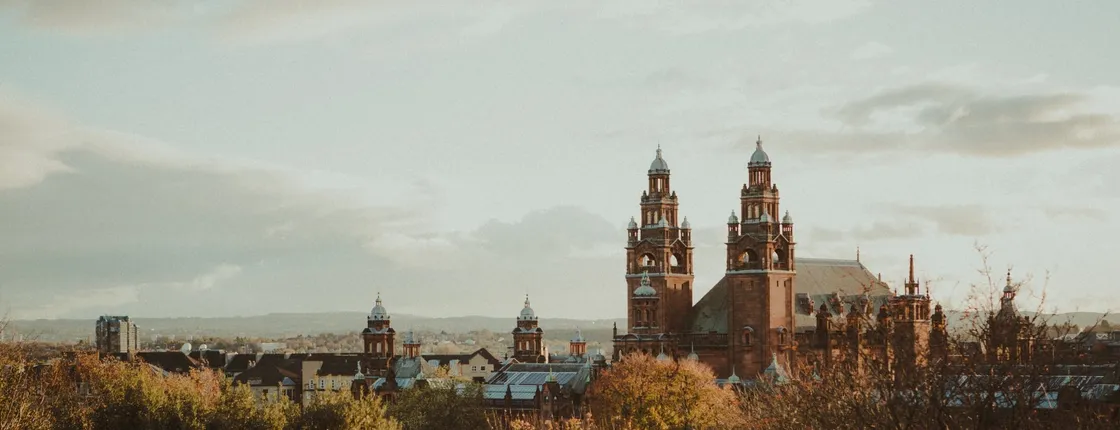 Glasgow history private walking tour with a local expert