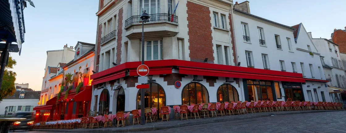 Montmartre guided walking tour
