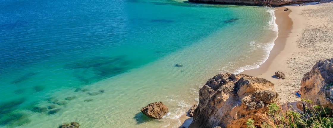 Arrábida snorkeling and trekking guided tour from Lisbon