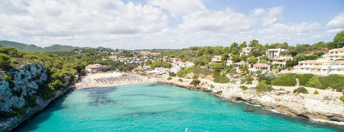 Moonfish glass-bottom boat 2.5-hour trip with Cala Morlanda swim stop