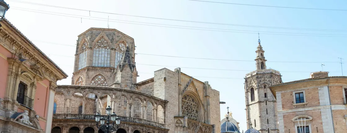 Valencia tour at your own pace from Calpe