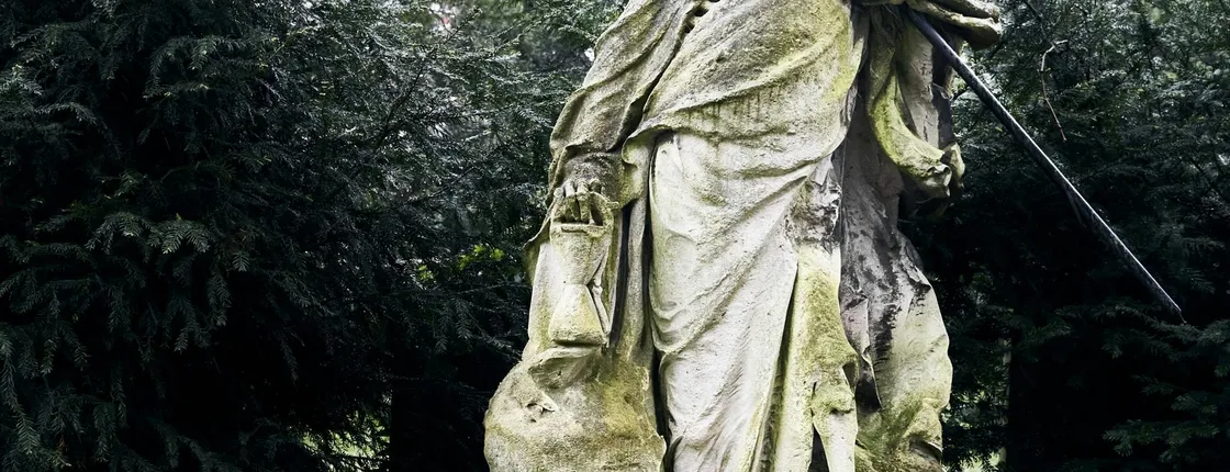 Private walking tour of Cologne's Melaten Cemetery