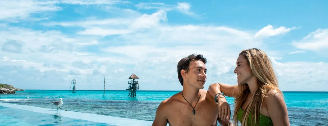 Isla Mujeres Dolphin Discovery Park Ticket
