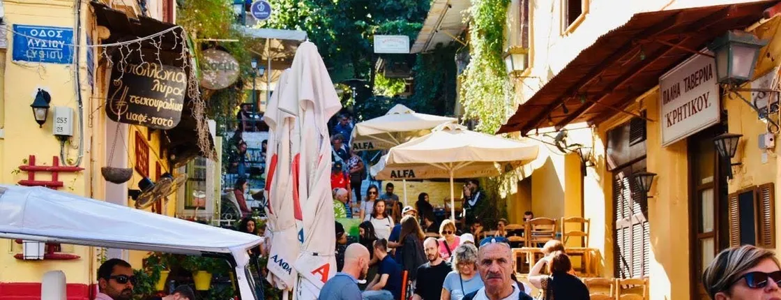 Athens private city afternoon or evening tour on e-tuk tuk