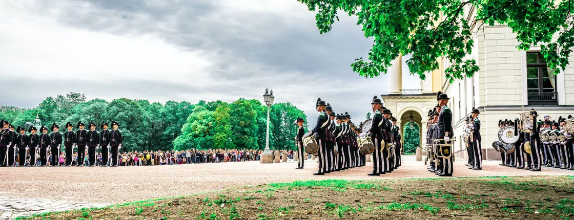 Feel like a royal in this private walking tour
