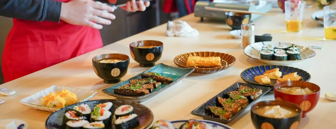 Tokyo Sushi Roll Cooking Class with Visit to a Local Supermarket