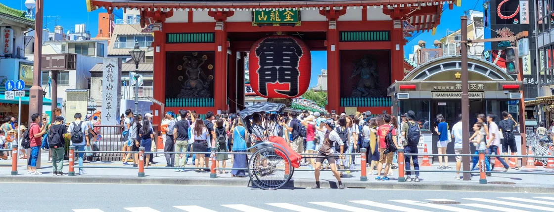 3.5-hour big-picture history walk of Asakusa with a local guide