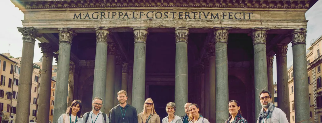 Rome walking tour with Pantheon guided visit