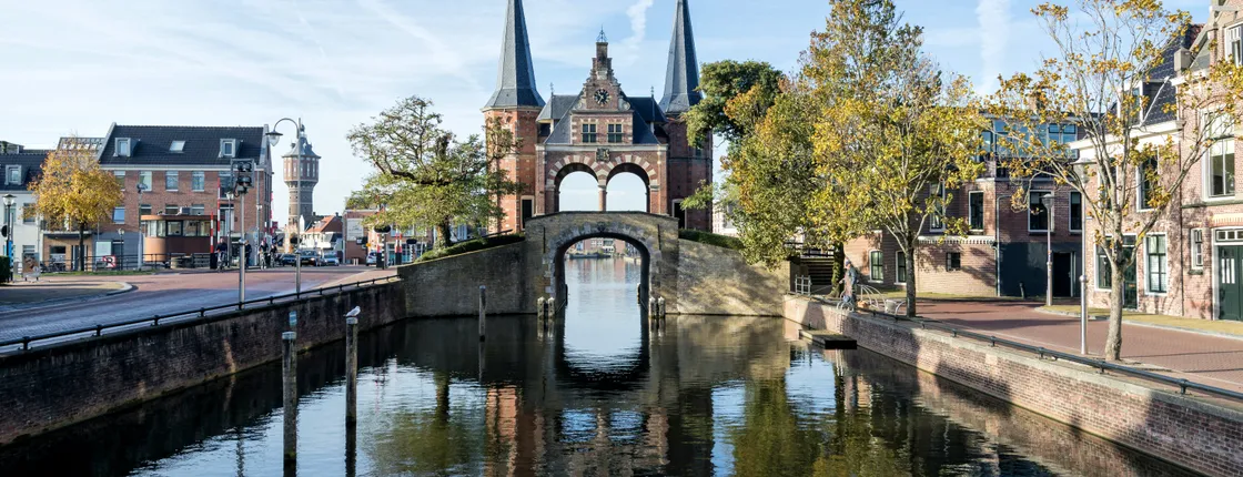Self guided tour with interactive city game of Sneek