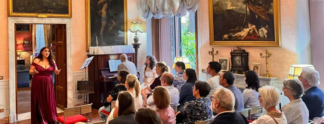 Doria Pamphilj Gallery and secret apartments tour with concert