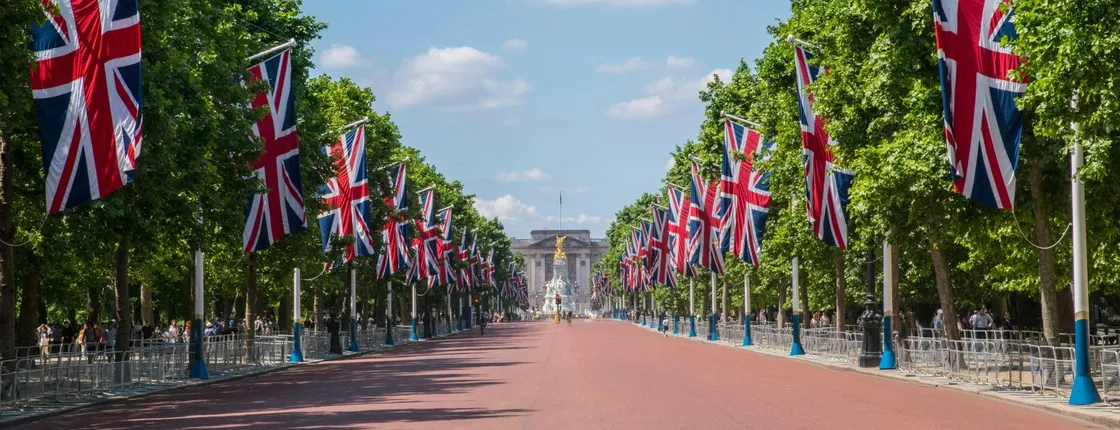 Highlights of Royal London guided bike tour