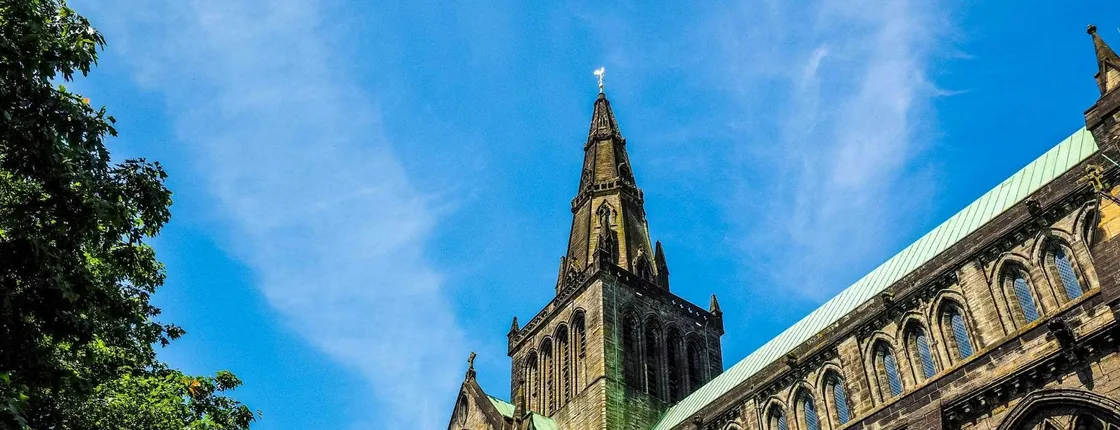 Private architecture walk through Glasgow with a local expert