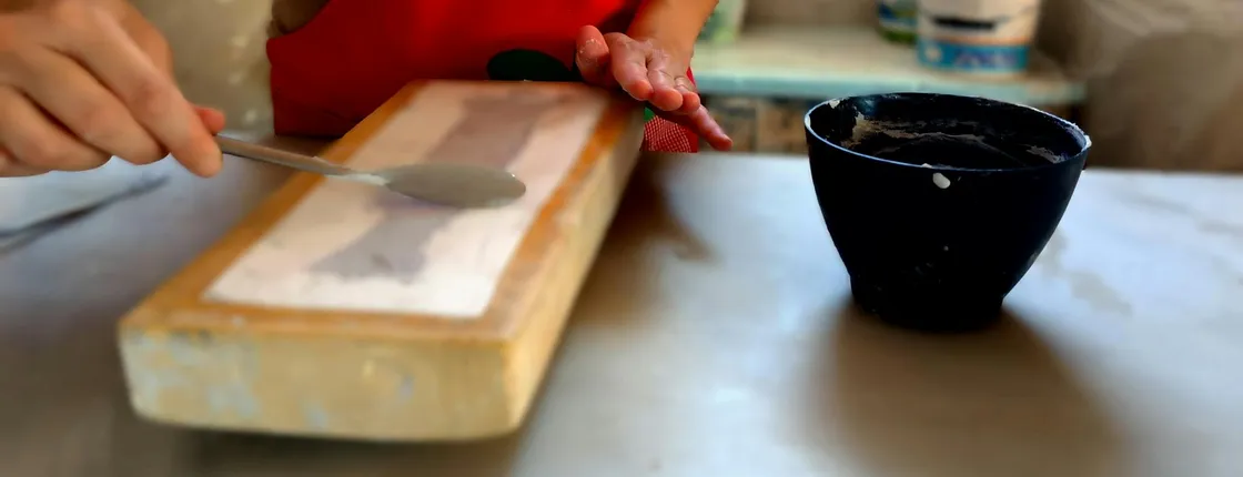 Samos art workshop: the Gypsum Craftsman's Path in Mesaio Karlovasi