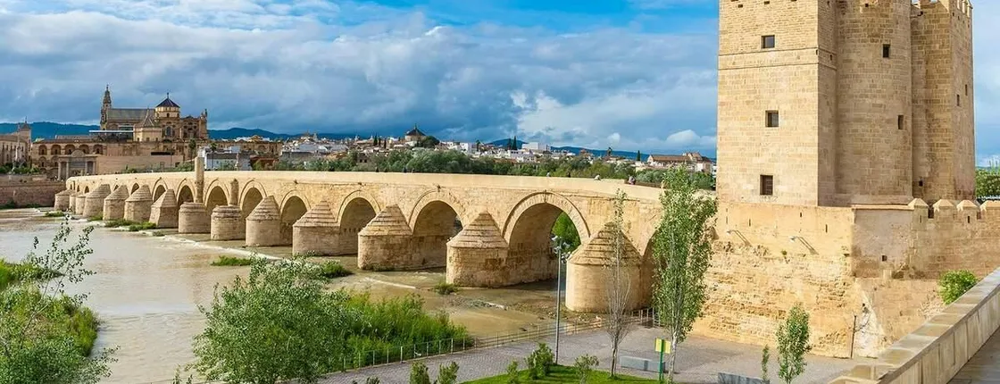 Córdoba self-guided audio tour app with UNESCO heritage walk