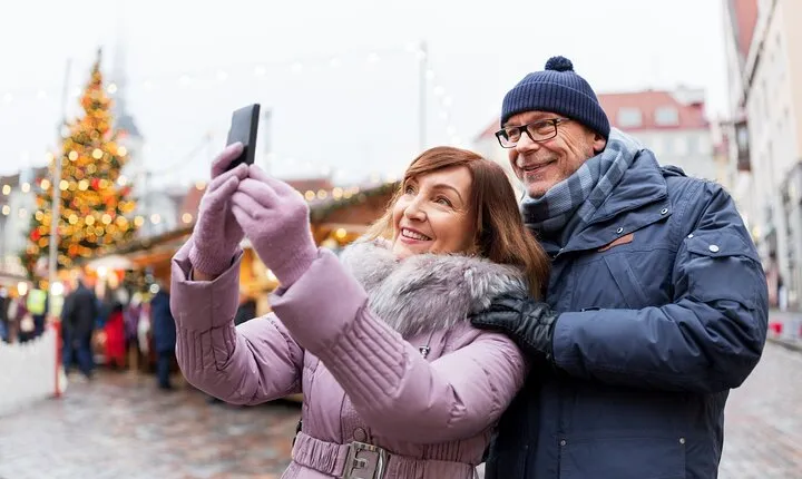 Spectacular Christmas Private Walking Tour in Viljandi