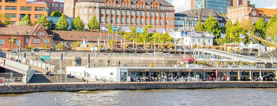 Hamburg private architecture walking tour with a local guide