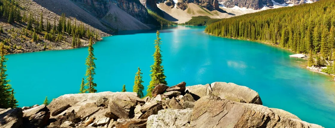 Moraine Lake and Lake Louise Day Trip from Canmore-Banff
