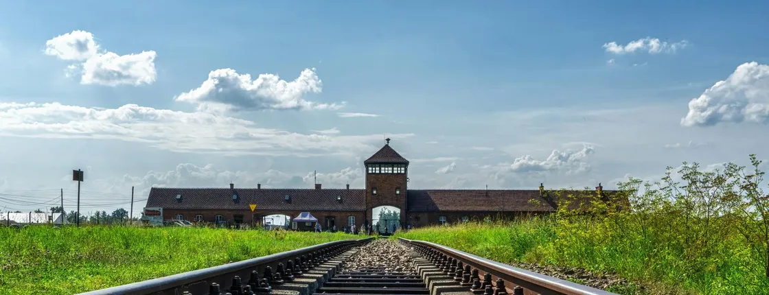 Auschwitz-Birkenau self-guided or guided tour from Krakow