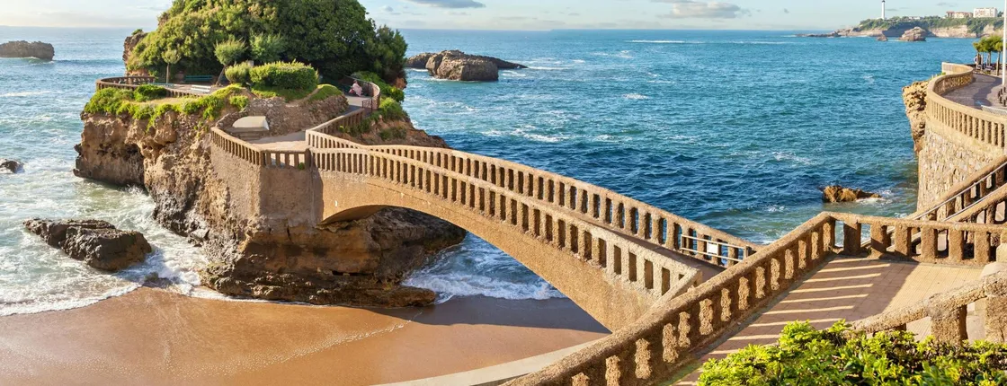 Biarritz, Bayonne and Saint-Jean-de-Luz guided tour from San Sebastián