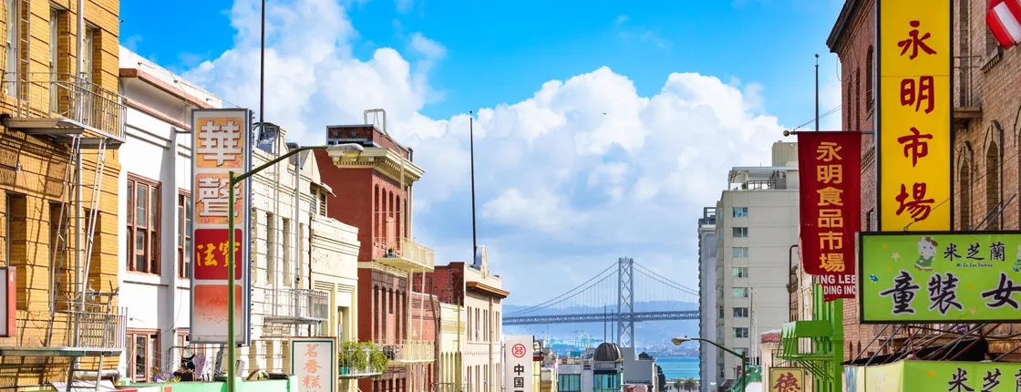 Tour San Francisco Chinatown in The Warrior Cat Exploration Game