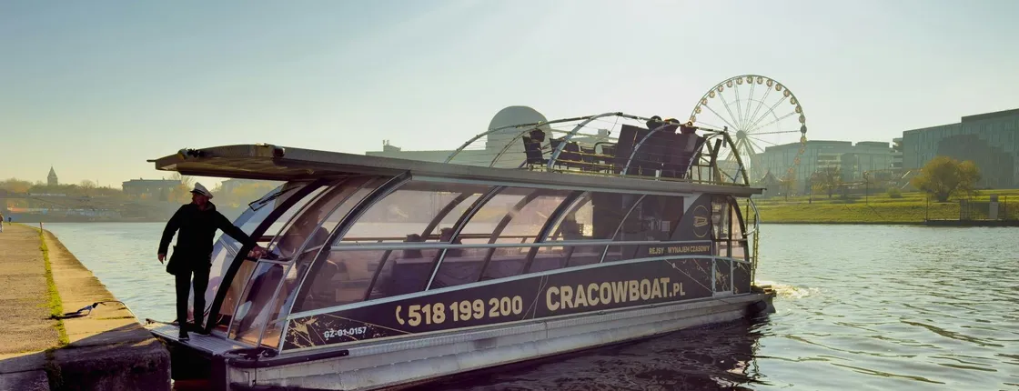 Vistula River cruise and Wieliczka Salt Mine group tour