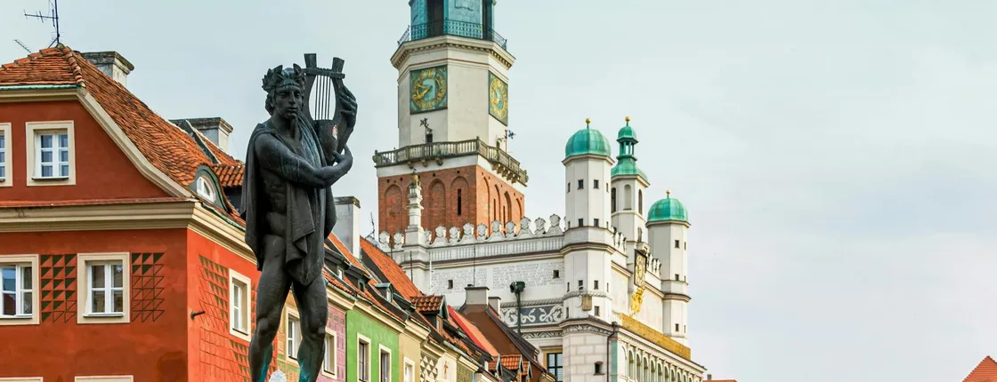 Private architectural tour through Poznań with a local expert