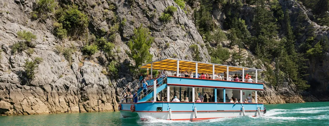 Half-day Green Canyon boat tour & Cabrio safari with tahini factory visit