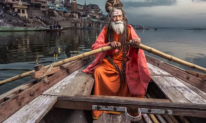 15-Day Delhi, Rajasthan, Agra & Varanasi Tour