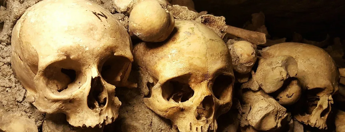 Underground tour of Rome's catacombs