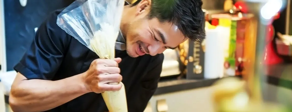 Champagne and French Macaron Workshop with a Masterchef