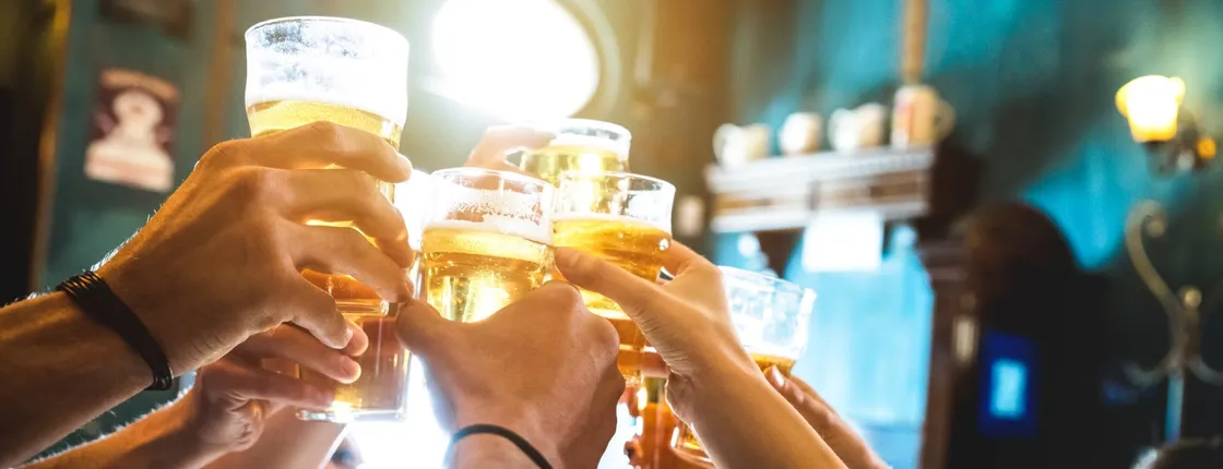 Self-Guided interactive pub trail in The Hague with online app