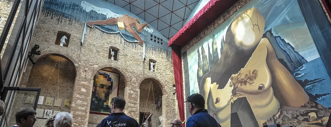 Salvador Dalí museum, Figueres and Cadaqués tour from Barcelona