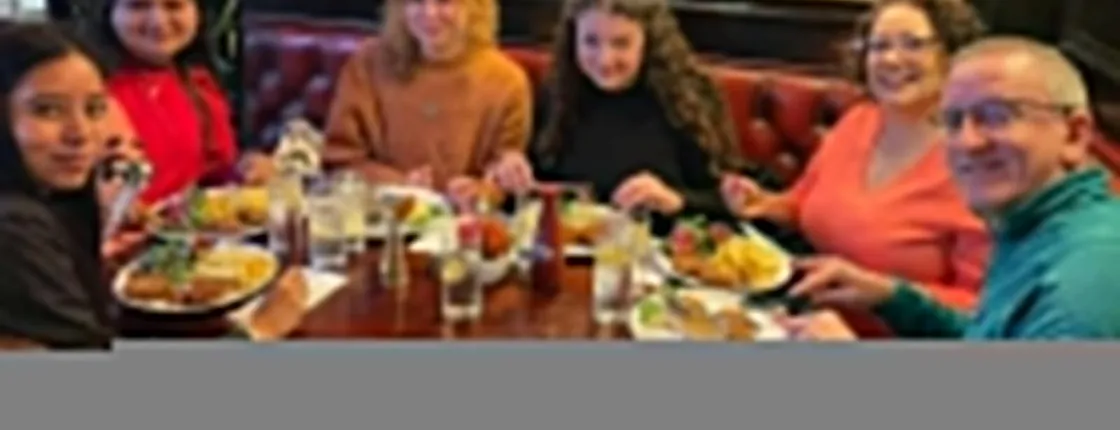 New Town Edinburgh Food Tour with a Local