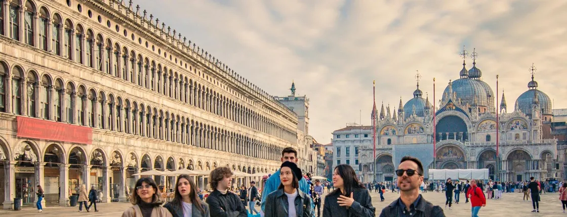 Tickets and guided tour of the golden Basilica di San Marco in Venice