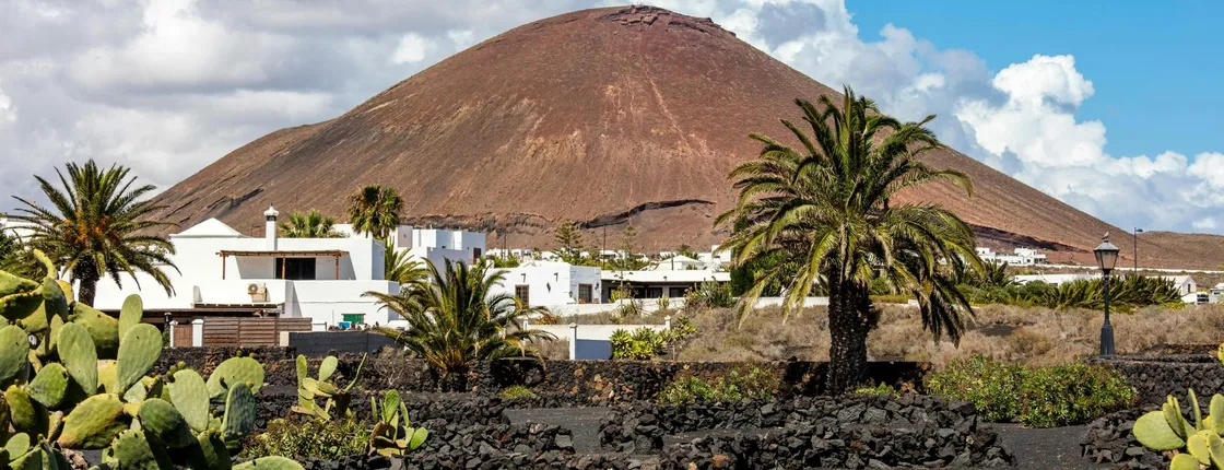 Three-hour 4x4 buggy tour in Lanzarote
