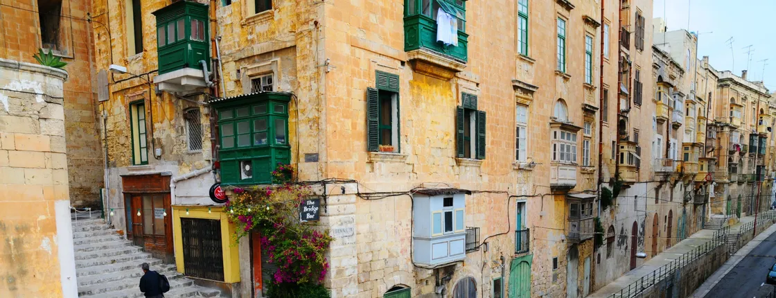 Valletta Walking Tour with Malta Experience