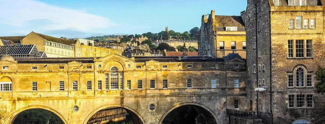 Bath 1-hour tour with a local